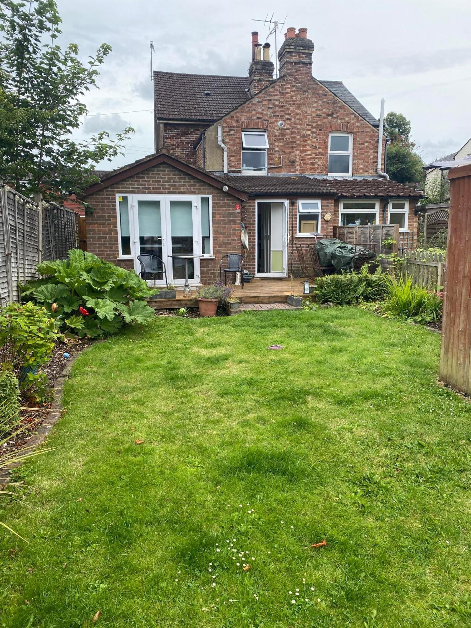 Pond Cottage Purley Exterior photo